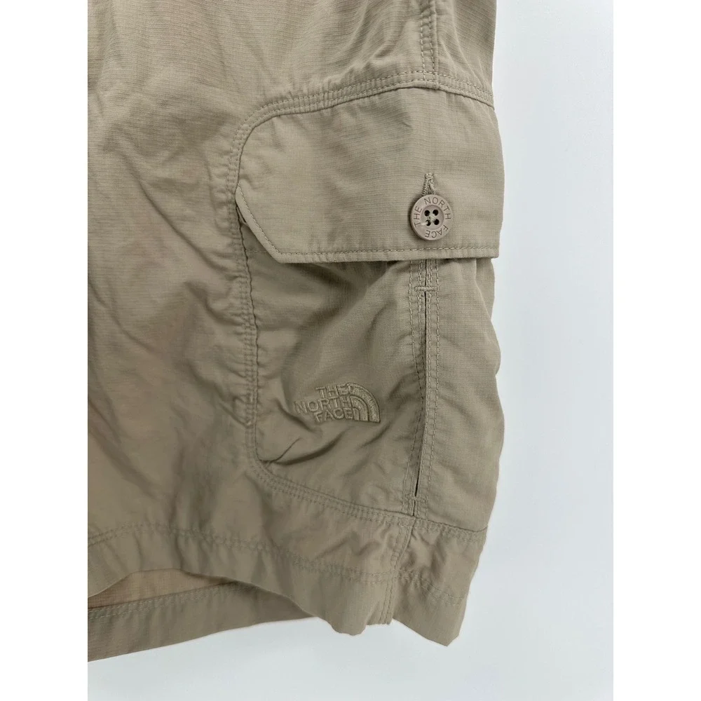 The North Face Mens Large Tan Ripstop Nylon Cargo Hiking Shorts 9 Inseam Khaki